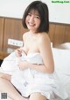 Karen Izumi 和泉芳怜, Young Magazine 2022 No.46 (ヤングマガジン 2022年46号) P7 No.72e821